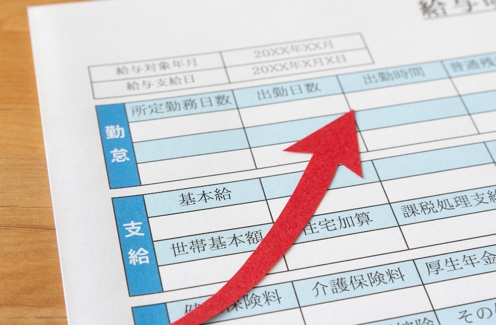 未経験で入社してもやる気次第で月40万円以上可能